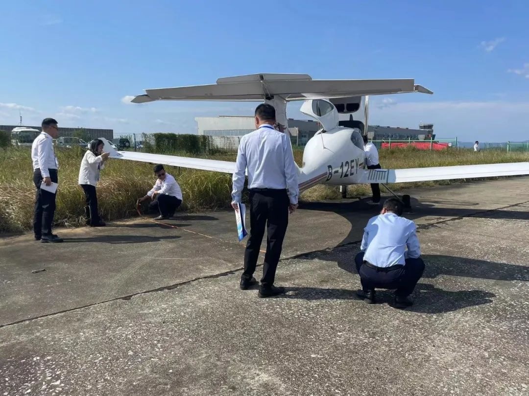 美邦通航在2023年民航“荆楚杯”通航从业人员岗位技能竞赛中喜获佳绩！