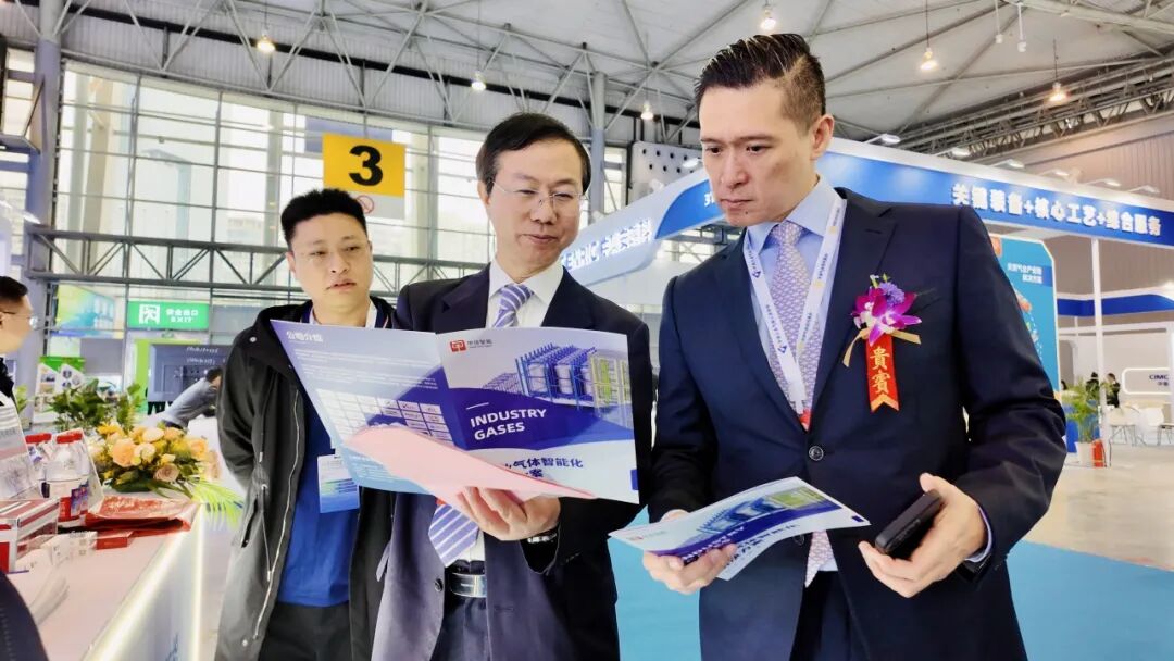 赋能产业，创新启航！甲佳智能IGEx 2025成都展会首日盛况